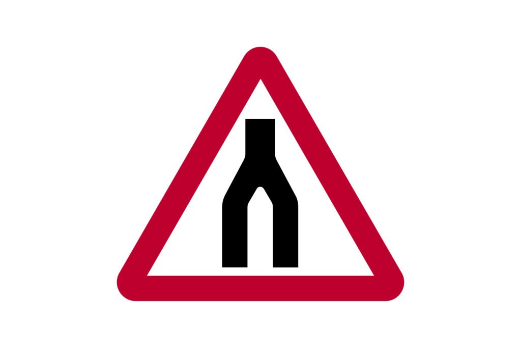 26-end-of-dual-carriageway - Driver Training Theory Test Dual Carriageway Ends vs Traffic Merges from the Left