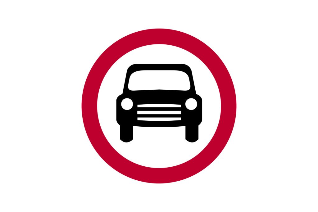 8-except-solo-motorcycles - Driver Training Theory Test No motor Cars What it looks like: A white circle with a red border, with a single black car symbol in the middle.
What it means: Motor cars are not permitted beyond this sign.