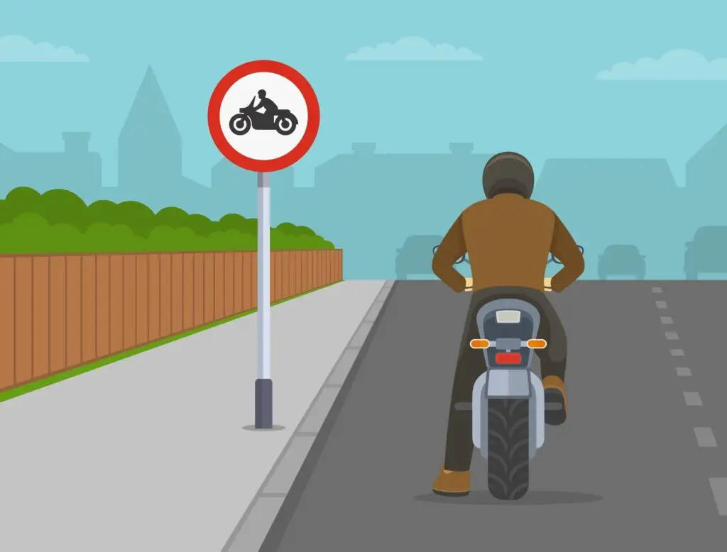 SafeDrivingTipsAndTrafficRegulationRulesMotoRiderStops - Driver Training Theory Test No Solo Motorcycles